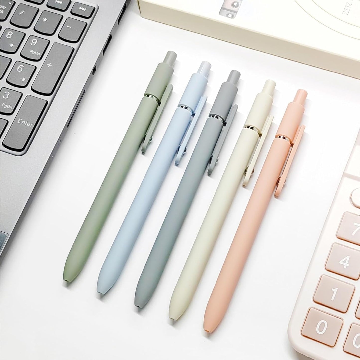 Gel Pens, 6 Pcs Black Ink Pens for Women, 0.5mm Fine Point Smooth Writing Pens, High-End Series Retractable Pens for Journaling Note Taking (6 Pcs Gold Vintage)